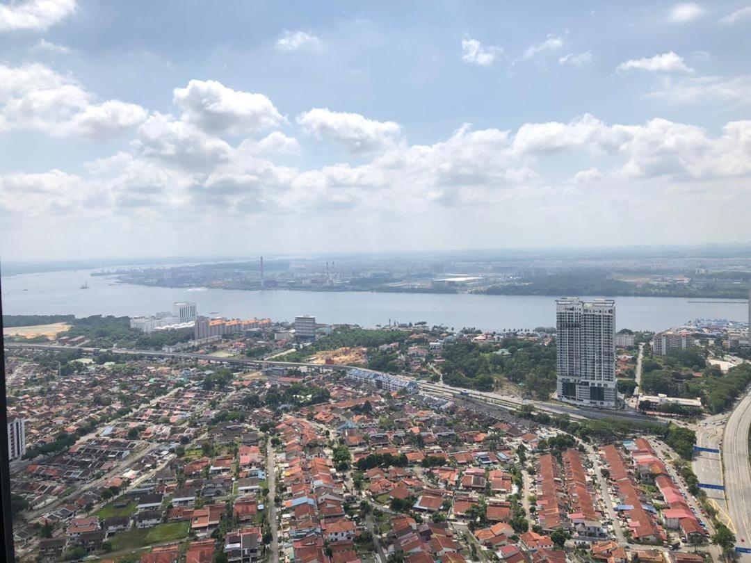 The Astaka Johor Bahru Bagian luar foto